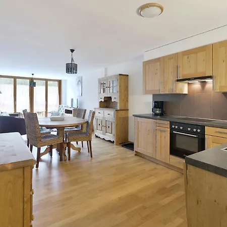 Residence Ermitage B22 레디아블러레